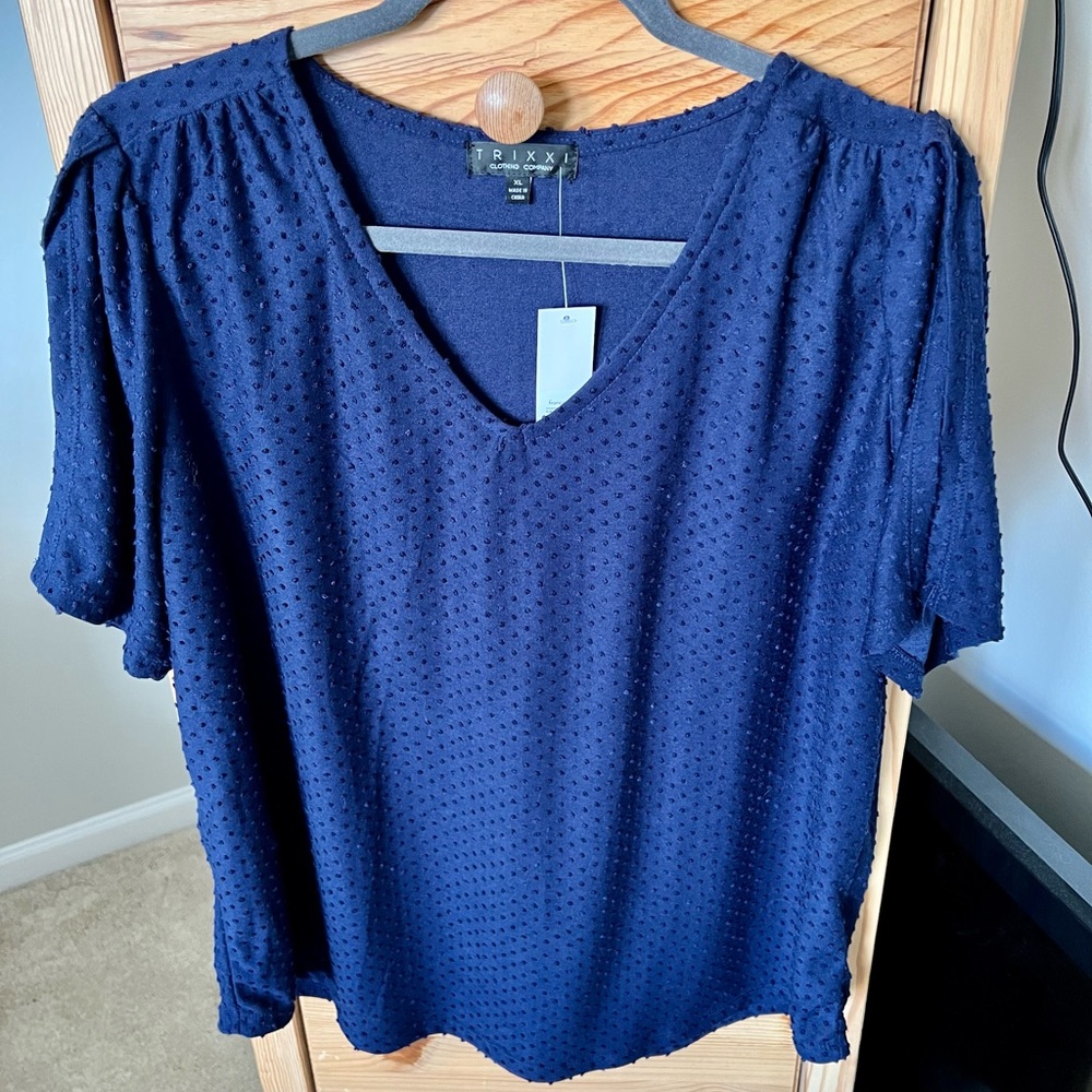 Navy blue top